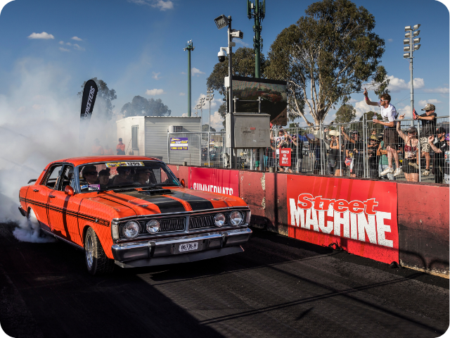 SN38_Summernats Skid Row and Fans_640x480 Skid Row
